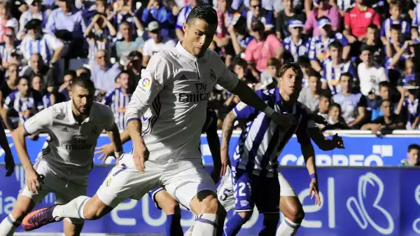 Marcelo pays tribute to Cristiano Ronaldo after Alaves hat-trick 